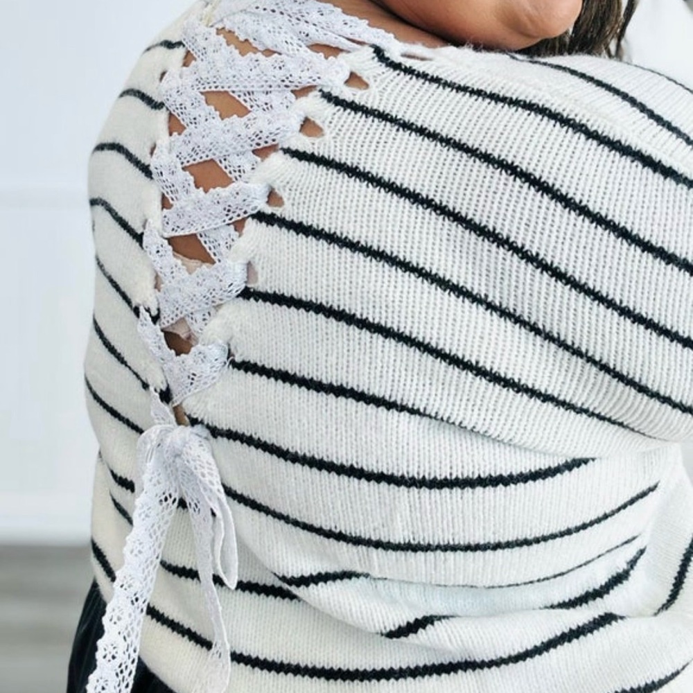 NWT BiBi Black and White Lace-Up Sweater